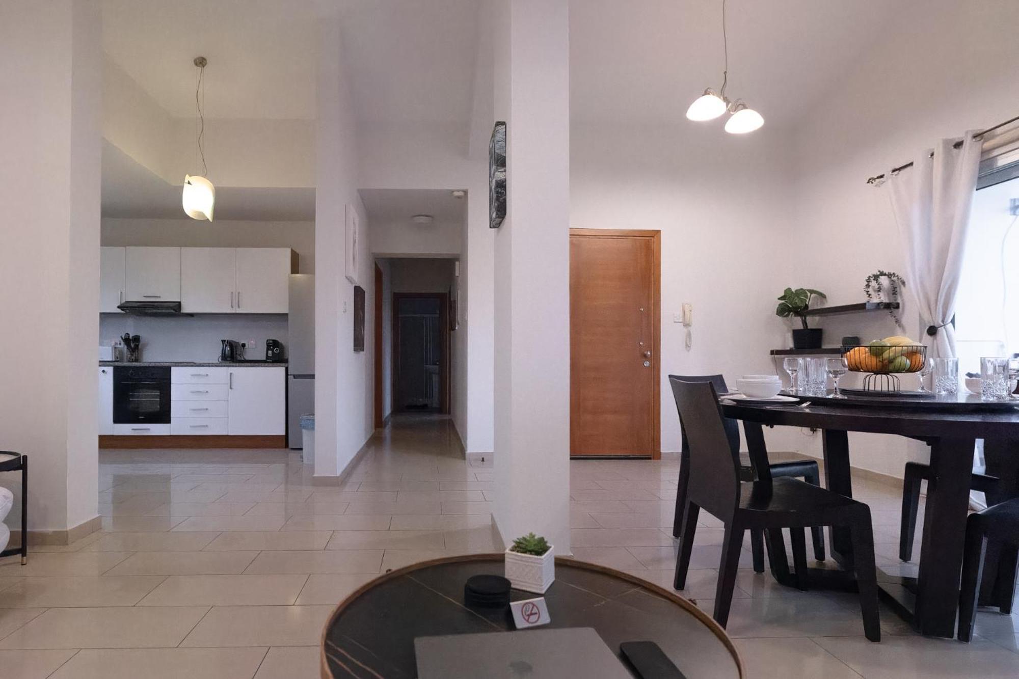 Nefeli Blue-Horizon 2B, Pool, Suites, Big Balconies Paphos Ngoại thất bức ảnh