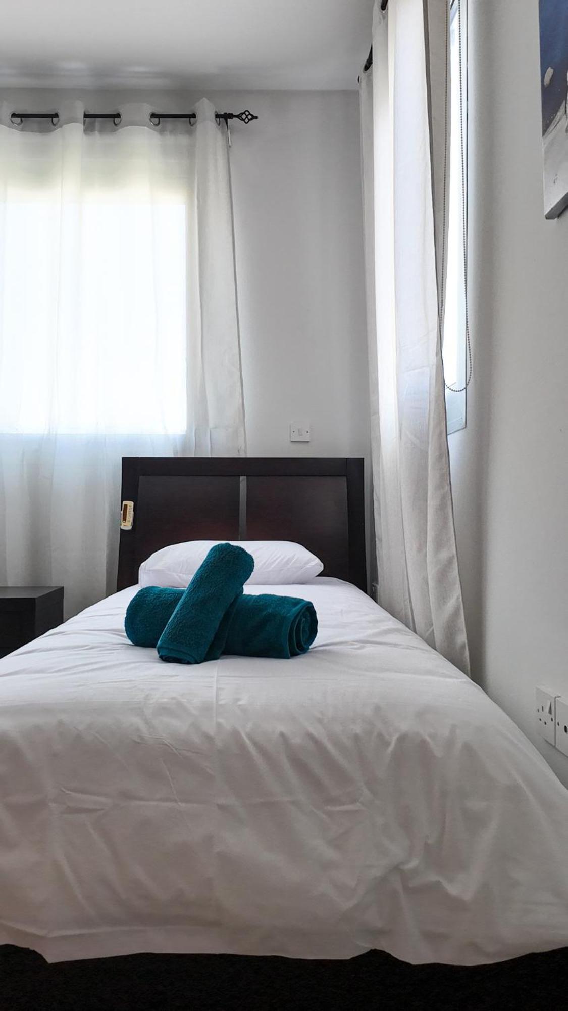 Nefeli Blue-Horizon 2B, Pool, Suites, Big Balconies Paphos Ngoại thất bức ảnh