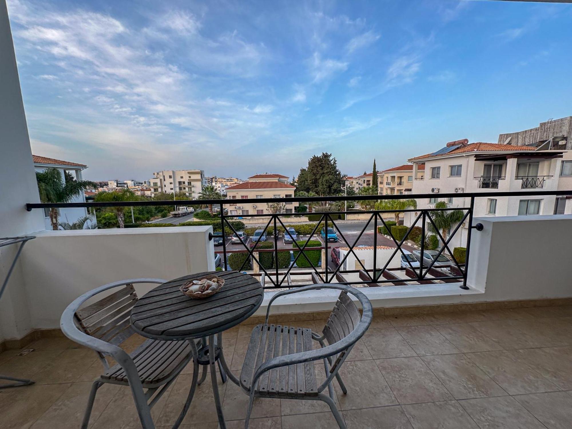 Nefeli Blue-Horizon 2B, Pool, Suites, Big Balconies Paphos Ngoại thất bức ảnh